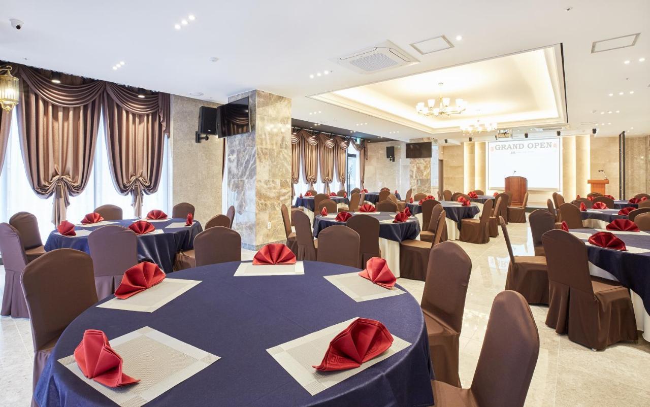 Noble Stay Hotel Gwangju Metropolitan City Bagian luar foto