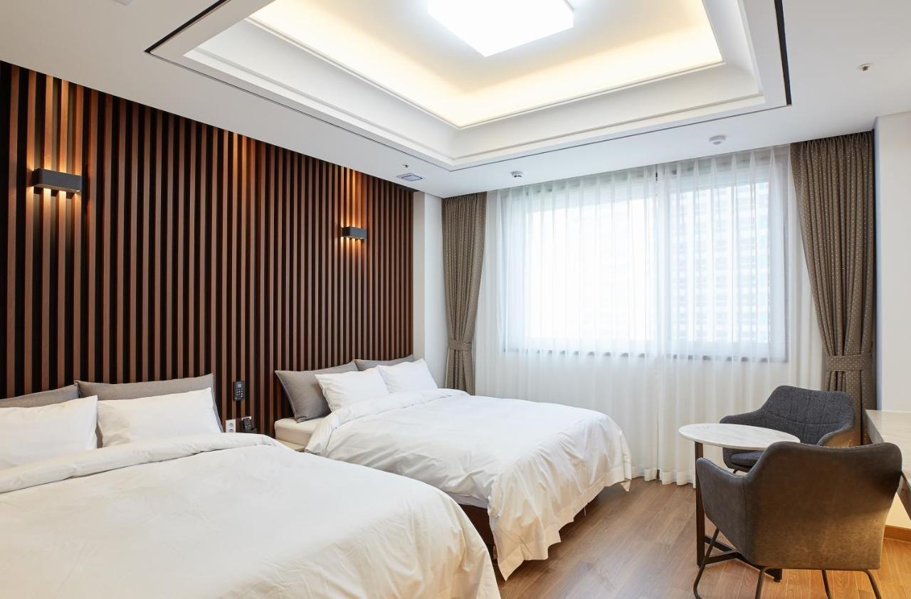 Noble Stay Hotel Gwangju Metropolitan City Bagian luar foto