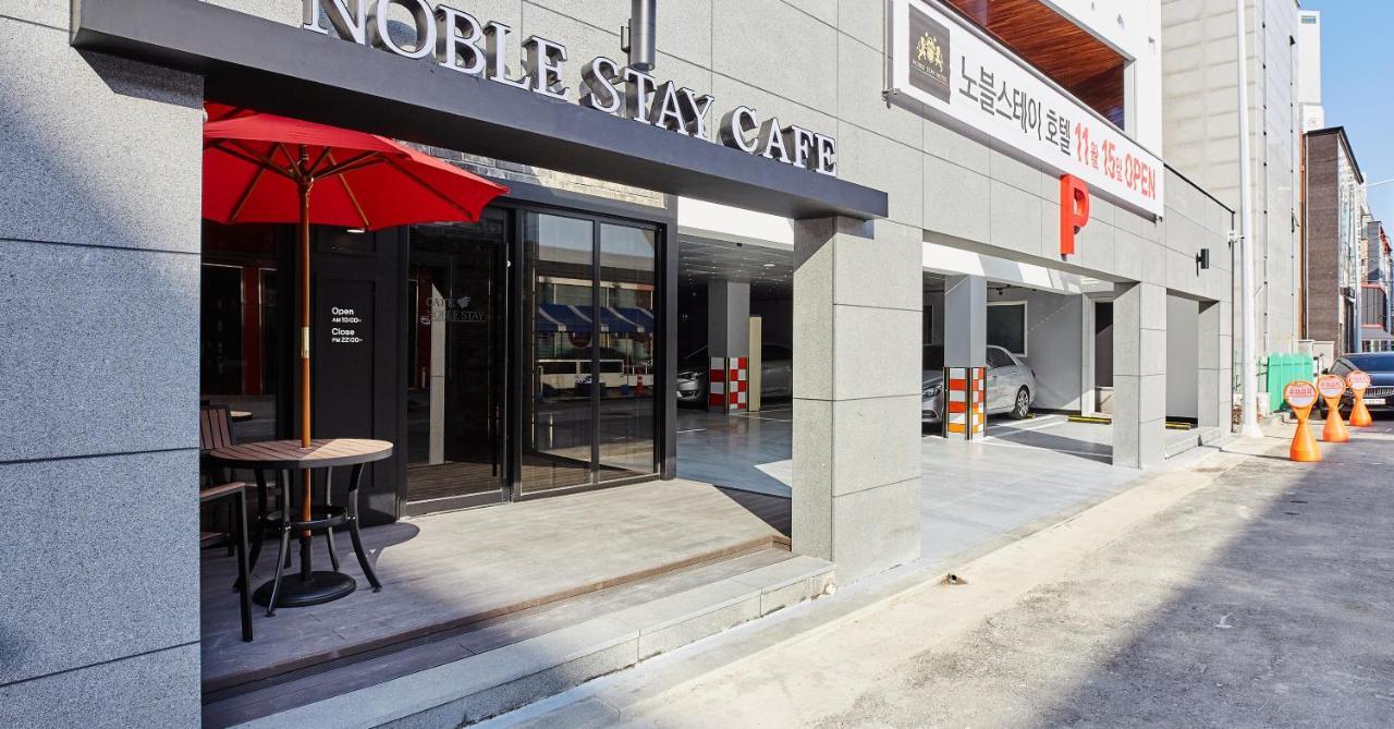 Noble Stay Hotel Gwangju Metropolitan City Bagian luar foto